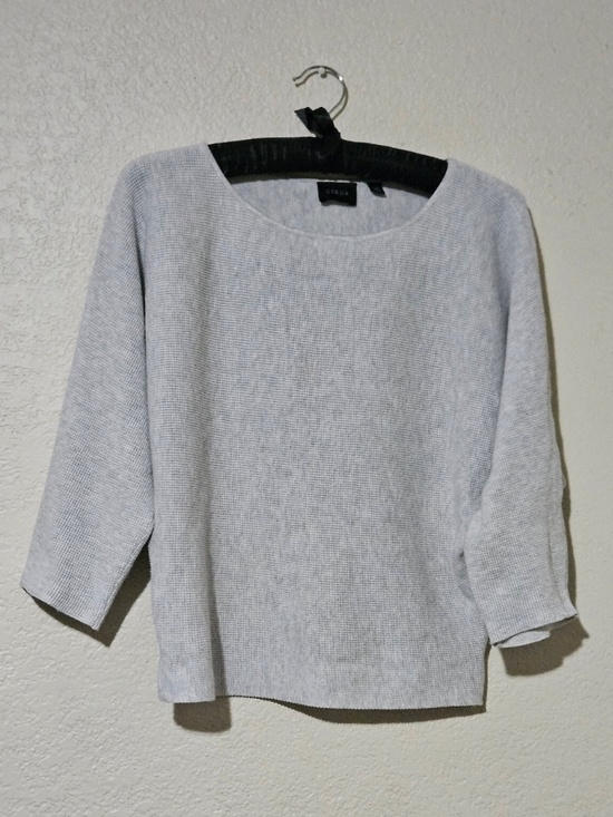 Cyrus Sweaters - Cyrus Lightweight 3/4 Sleeve Sweater